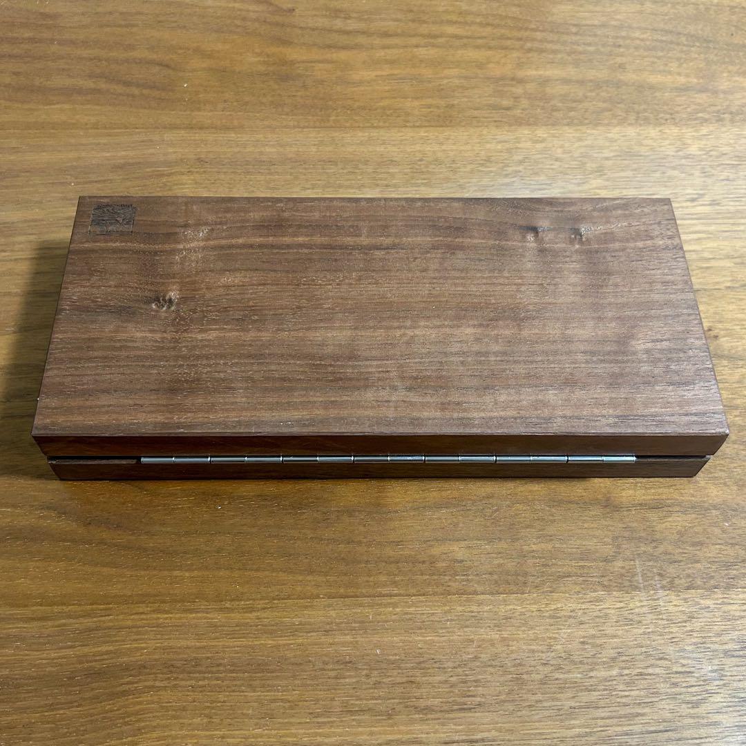 【新品】ウォルナット カッティングボード 包丁セット