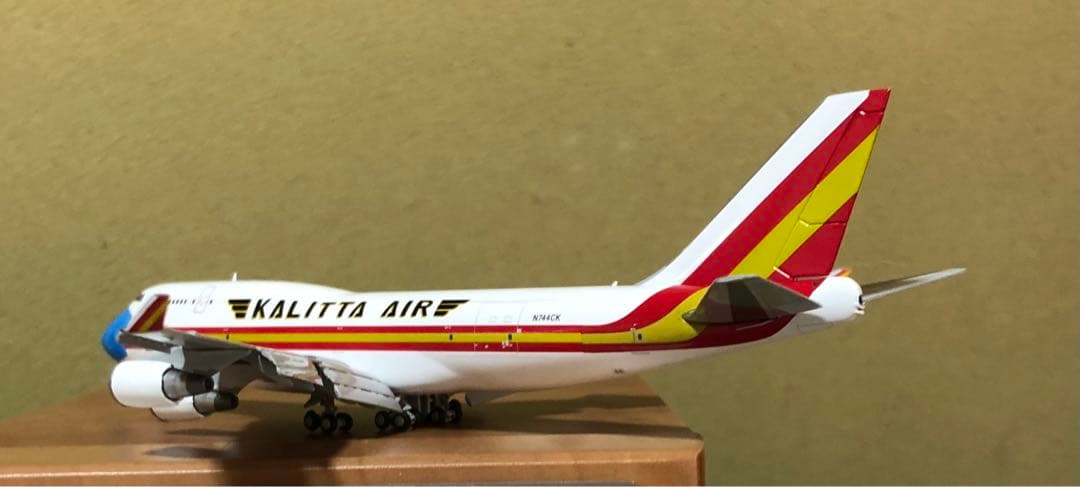 1/400 KALITTA AIR 747 (フラップダウン)