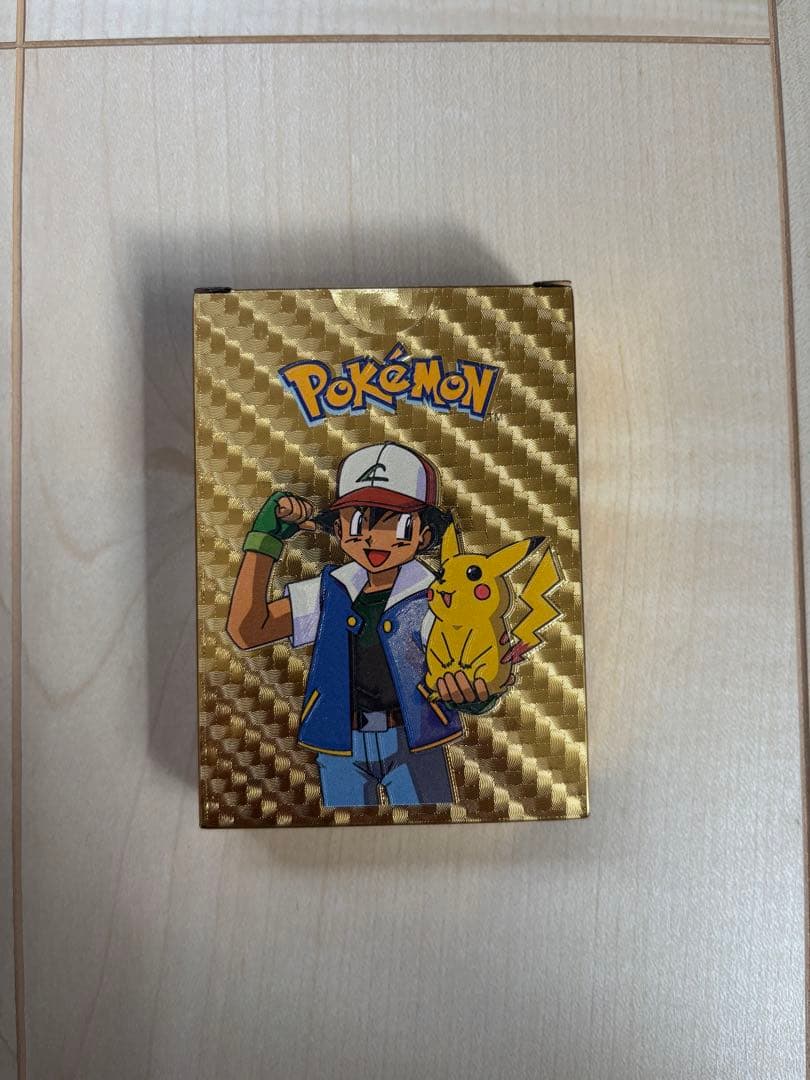 ゴールデンカードのポケモンカード55枚セット　海外限定品　ピカチュウリザードン等