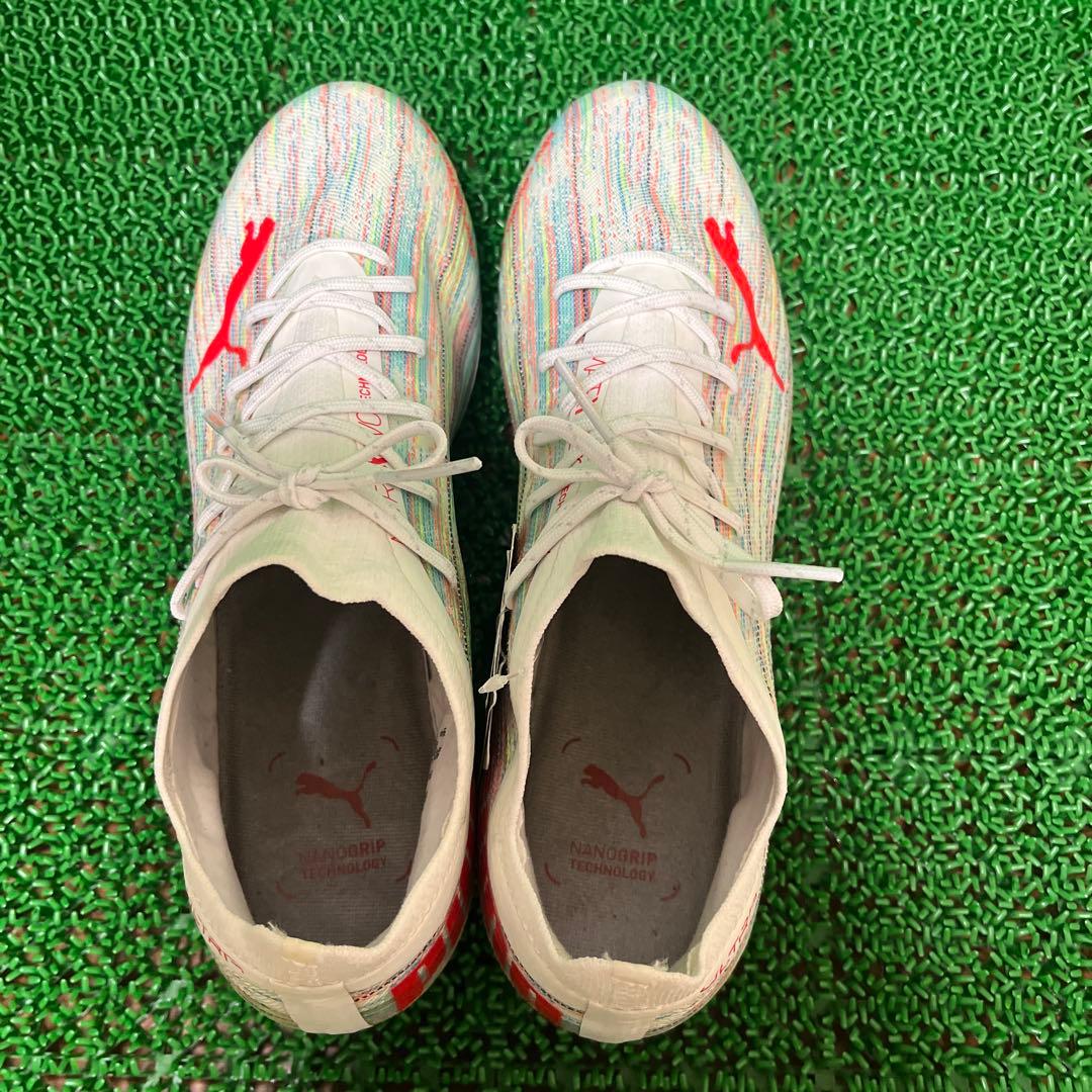 プーマ サッカースパイク プーマ ウルトラ 1.2 HG(ホワイト×レッド)