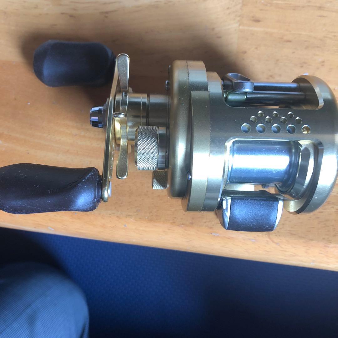 リール Shimano Calcutta Conquest Shallow 51
