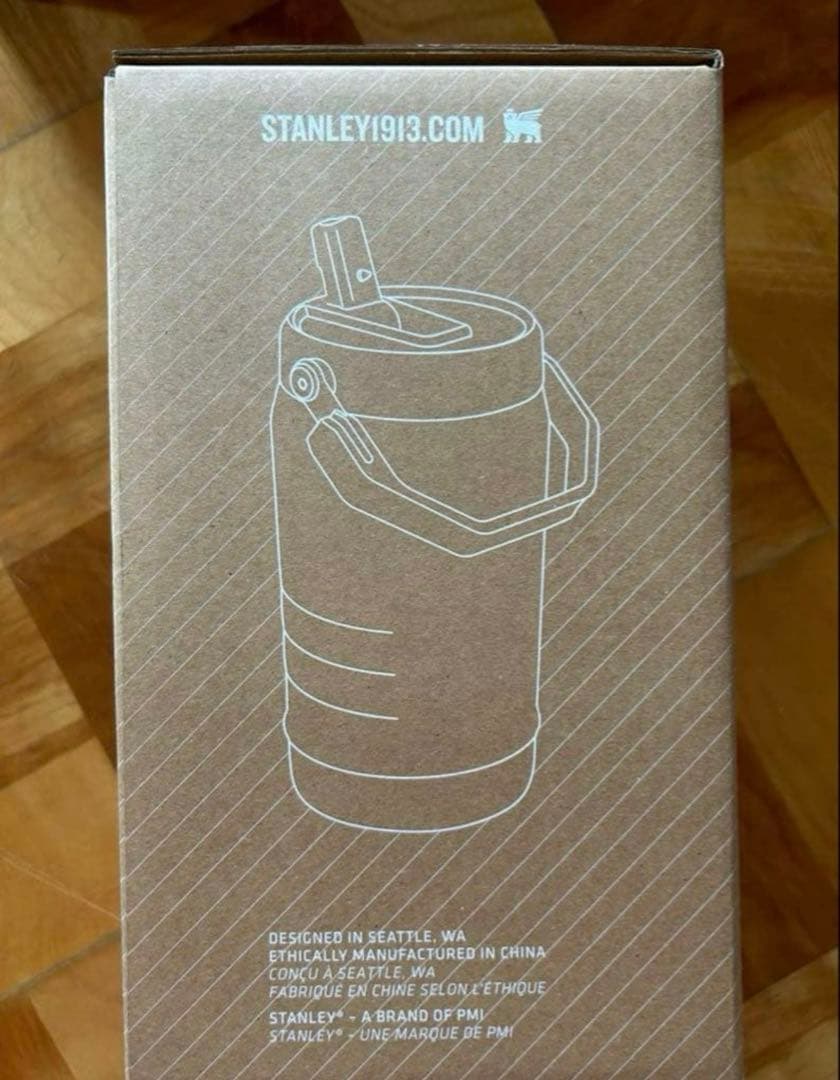 アイスフローフリップストロー真空ジャグ 1.1L スタンレー　水筒