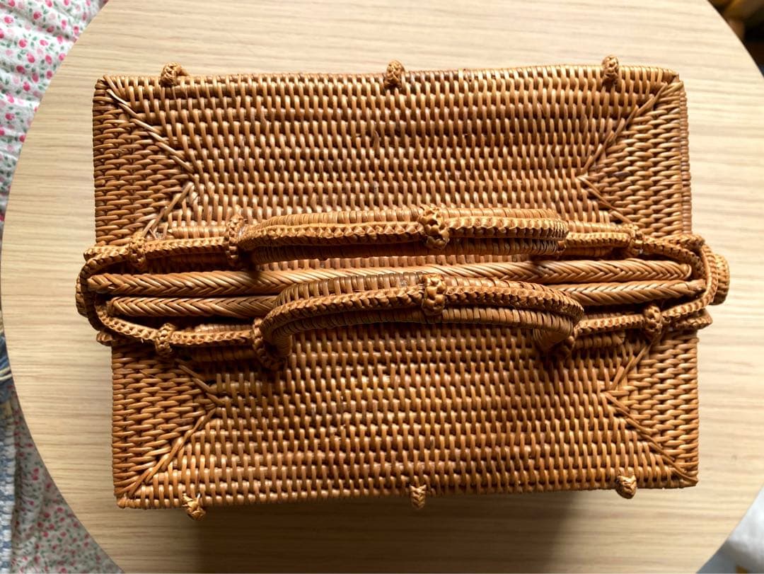[未使用] バリ島　アタのバスケット　小物入れ　籠　ハンドメイド　救急箱