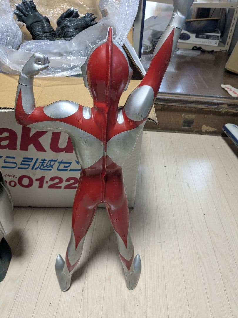 ウルトラマン フィギュア 約62cm