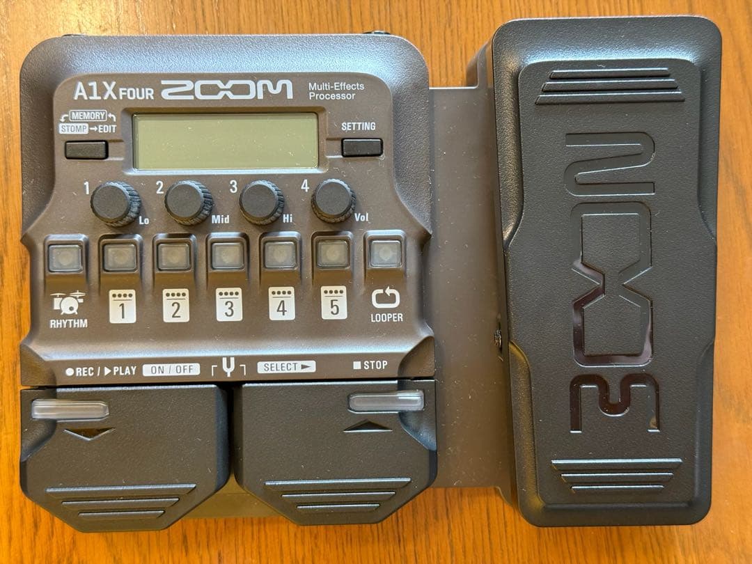 【新同】ZOOM A1X FOUR アコースティック用マルチエフェクター