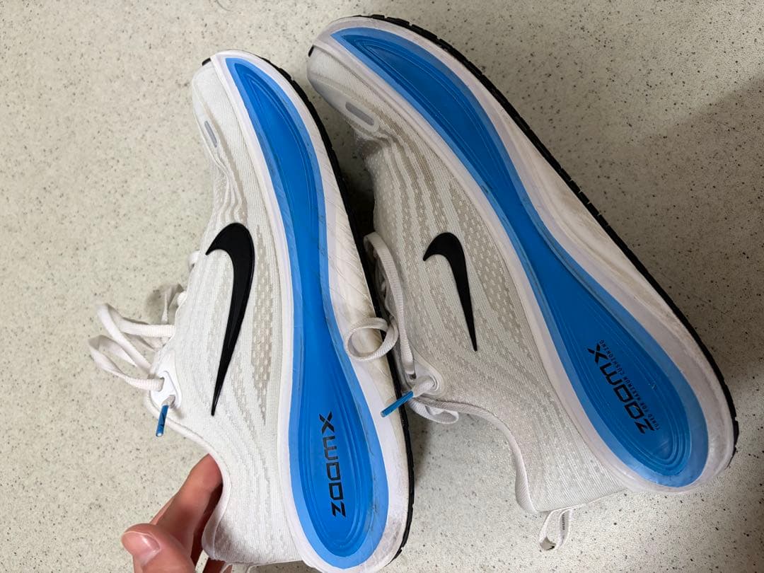 Nike ボメロプラス　26.5cm