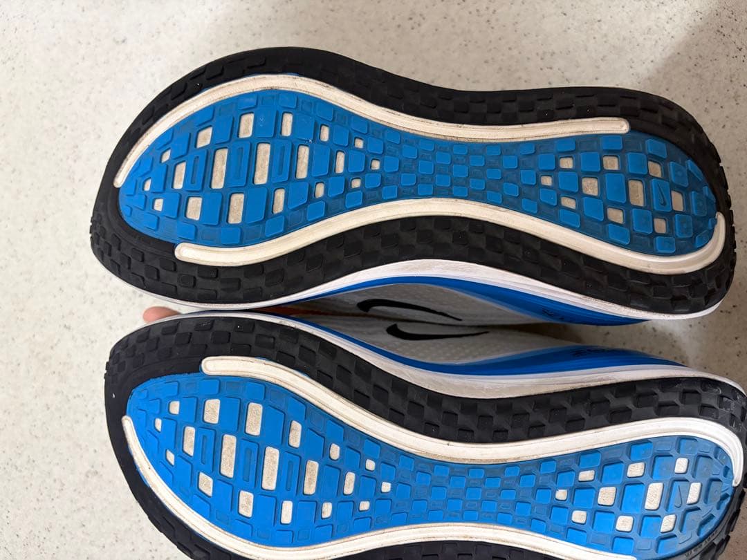 Nike ボメロプラス　26.5cm