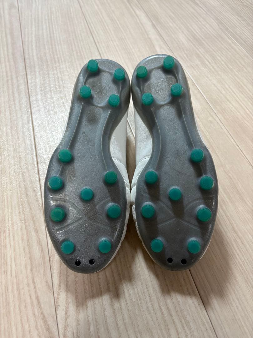 hummel ヴォラート3 PRO 27.0cm
