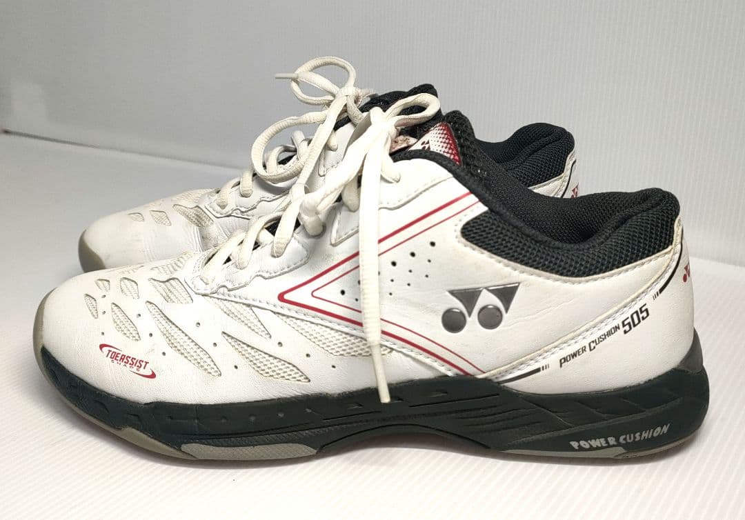 【美品✨️】YONEX POWER CUSHION 505 25cm 室内テニス