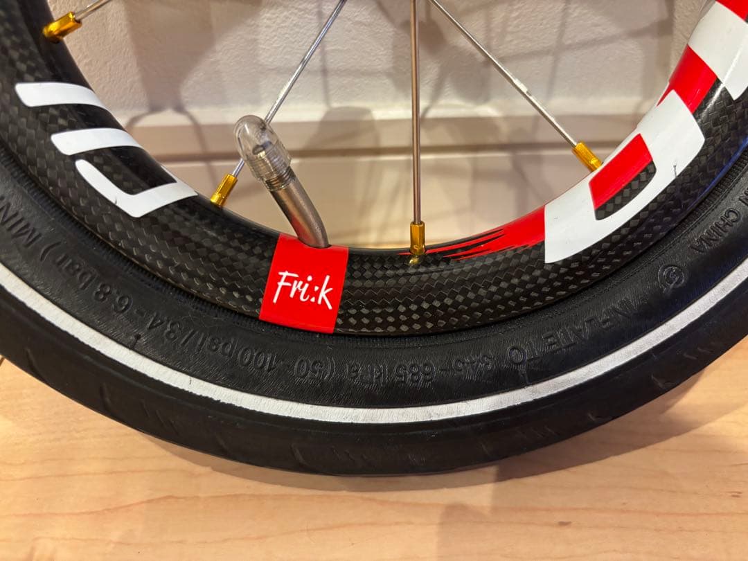 FU-JIN RACING カーボンホイール