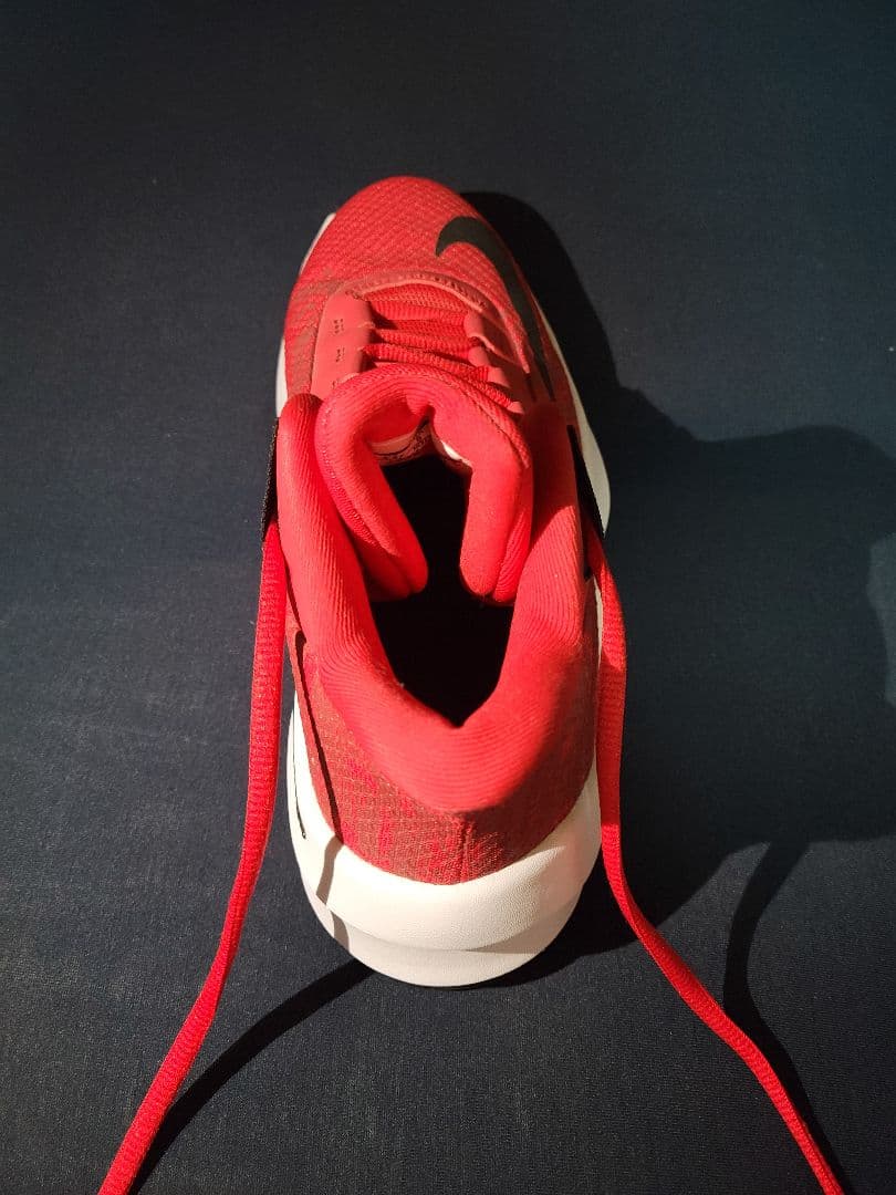 【未使用品】値下げ!!!　バッシュ　バスケ　ナイキ　NIKE　インフュリエイト