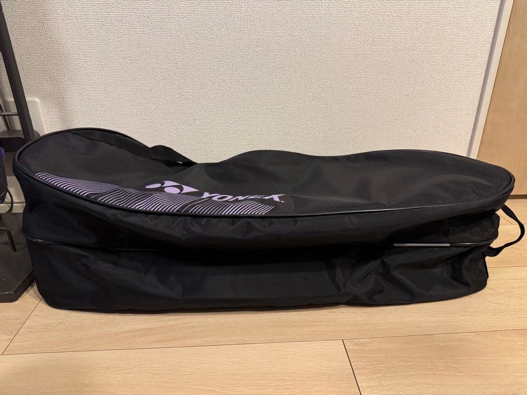 YONEX ラケットバッグ 黒と紫