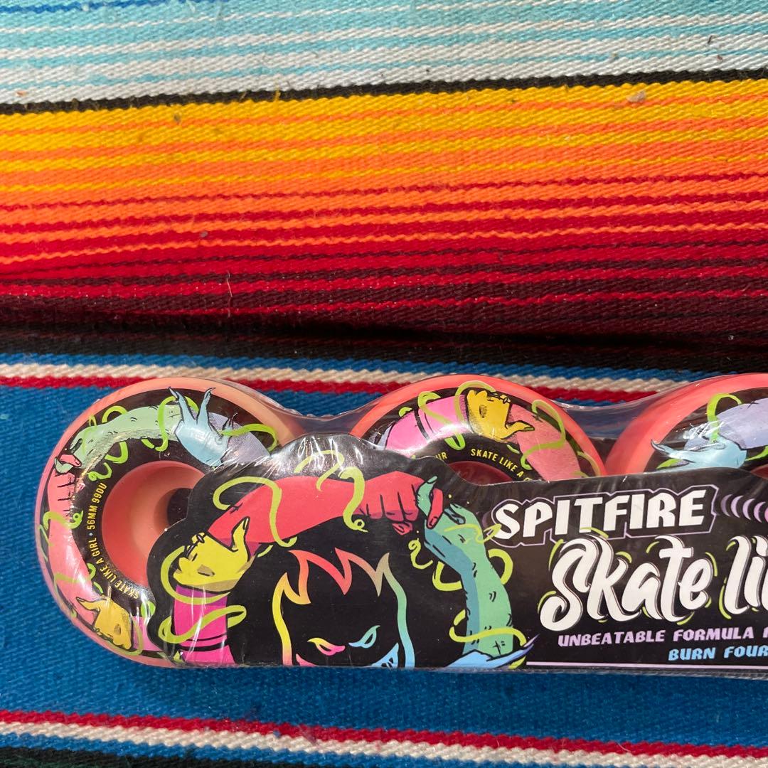 スケートボード SPITFIRE Skate Like a Girl 99DURO 56mm