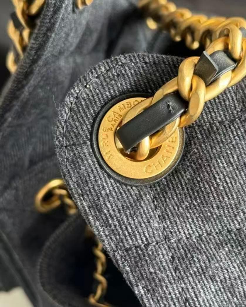 Chanel キルティングバッグノベルティ~~~
