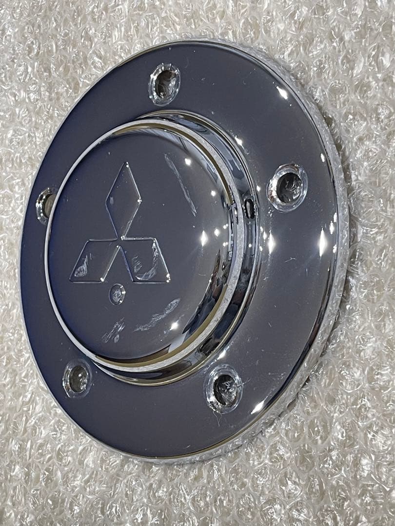 フロントハブカバー 2枚セットボルト付き三菱FUSO国産メッキ高床用 USED品