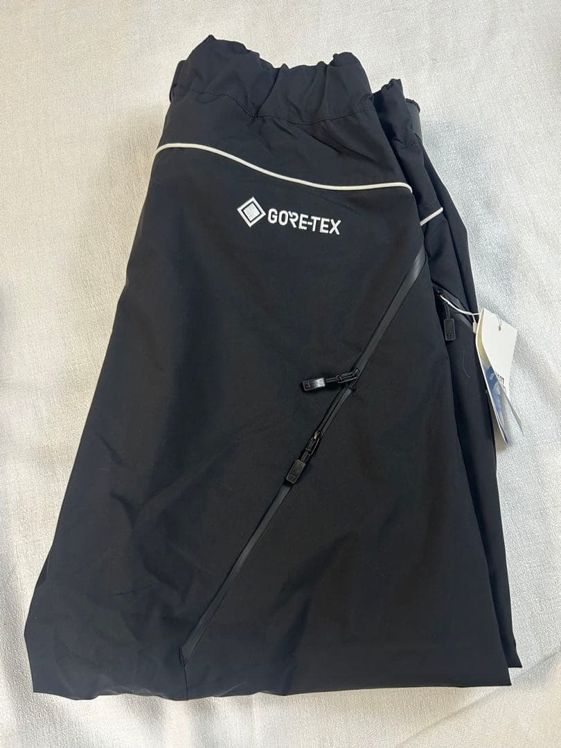 Burton MINE77 GORE-TEX 2L ジャケット　Mサイズ