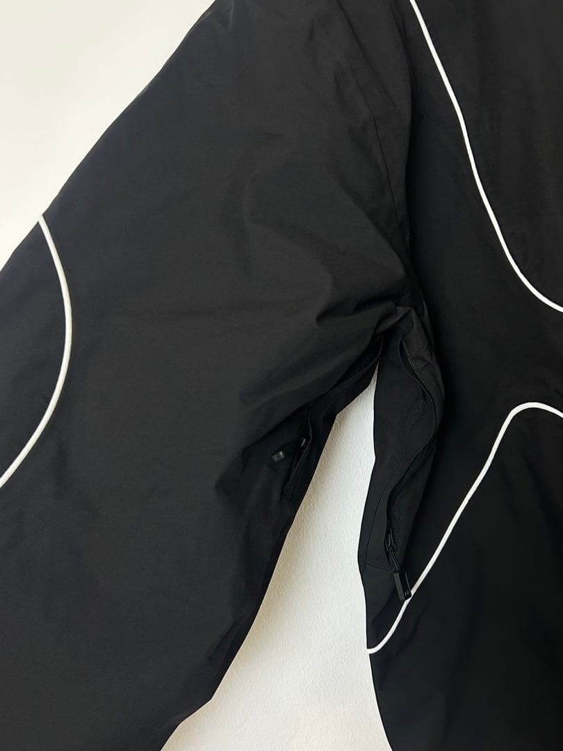 Burton MINE77 GORE-TEX 2L ジャケット　Mサイズ