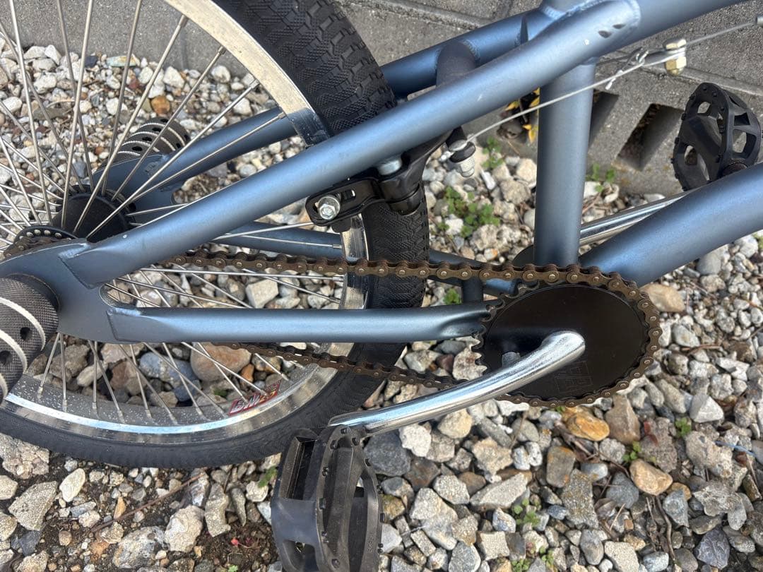 ARES BIKES BMX 20インチ