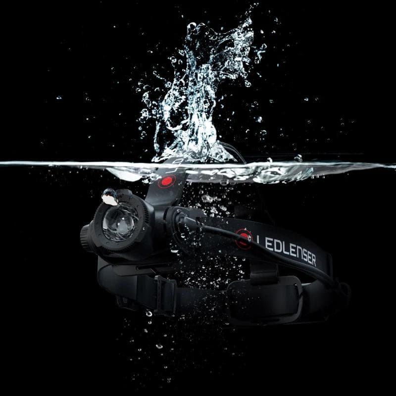 【LEDLENSER】レッドレンザー　H7R　CORE　ヘッドランプ