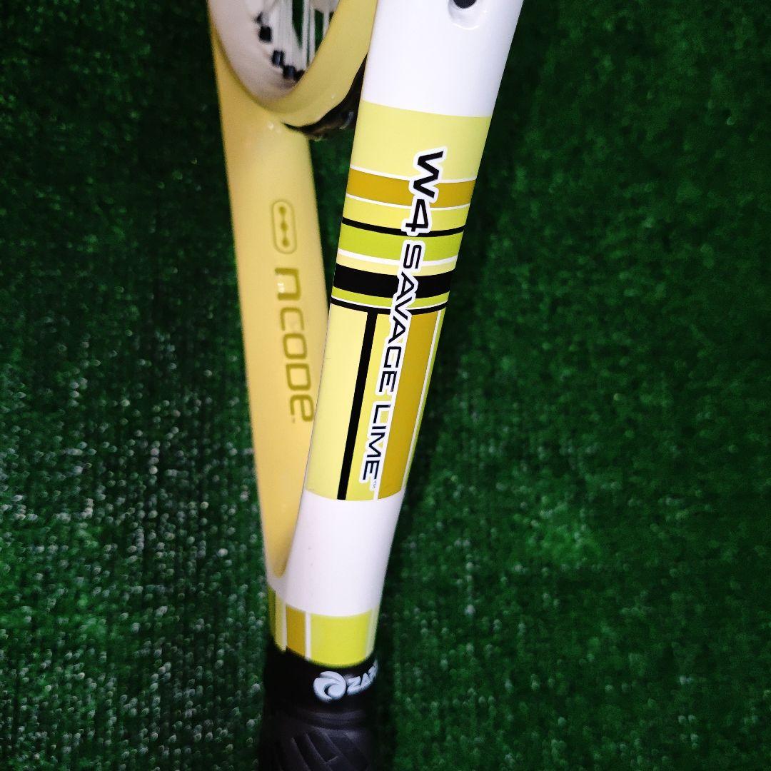 WILSON W4 SAVAGE LIME グリップ2