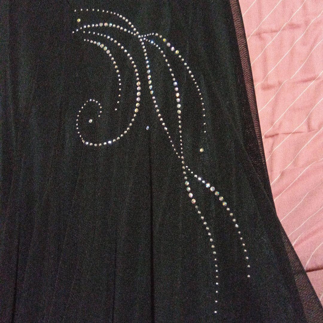 黒いダンススカート ビーズ刺繍