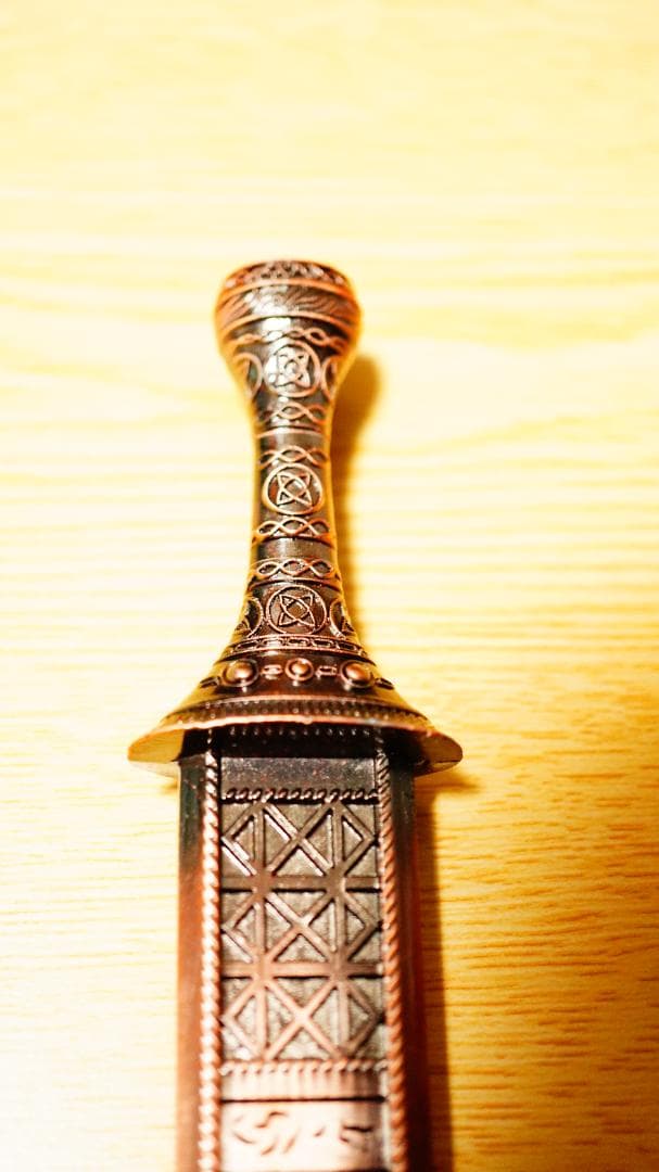 30cmエオヒドの宝剣 エルデンリング ミニ武器 キーホルダー アクセサリ