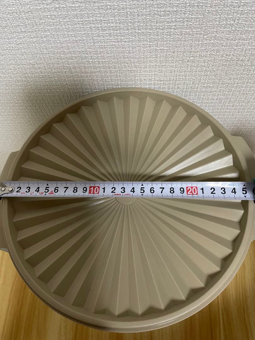 タッパーウェア　マキシクィーンデコレーター2セット