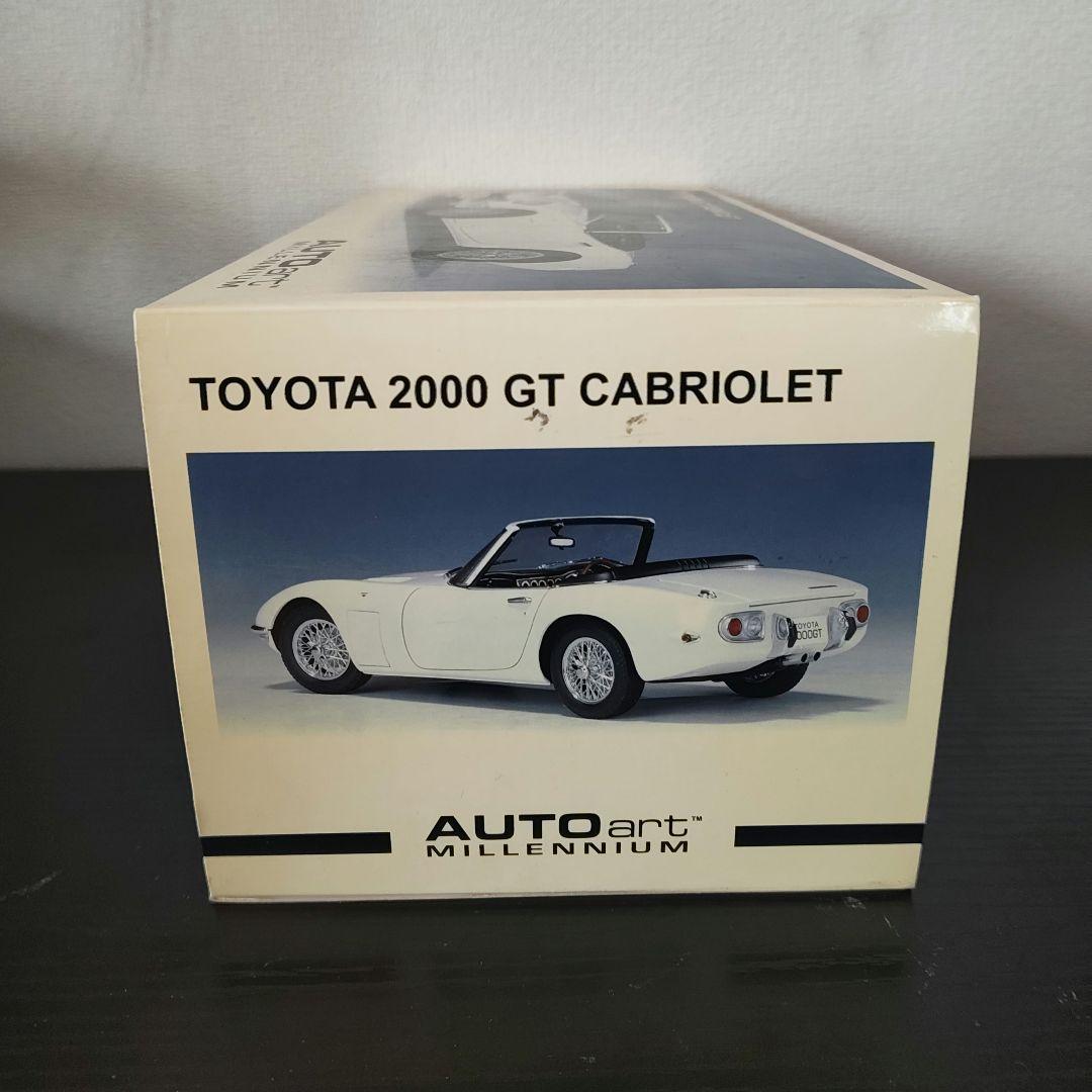 未開封　オートアート　トヨタ2000GT　オープン　白色　1/18スケール