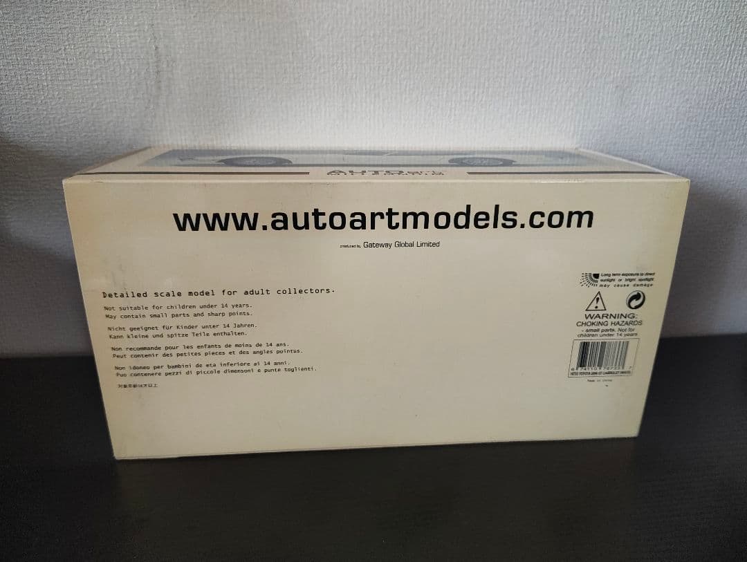 未開封　オートアート　トヨタ2000GT　オープン　白色　1/18スケール