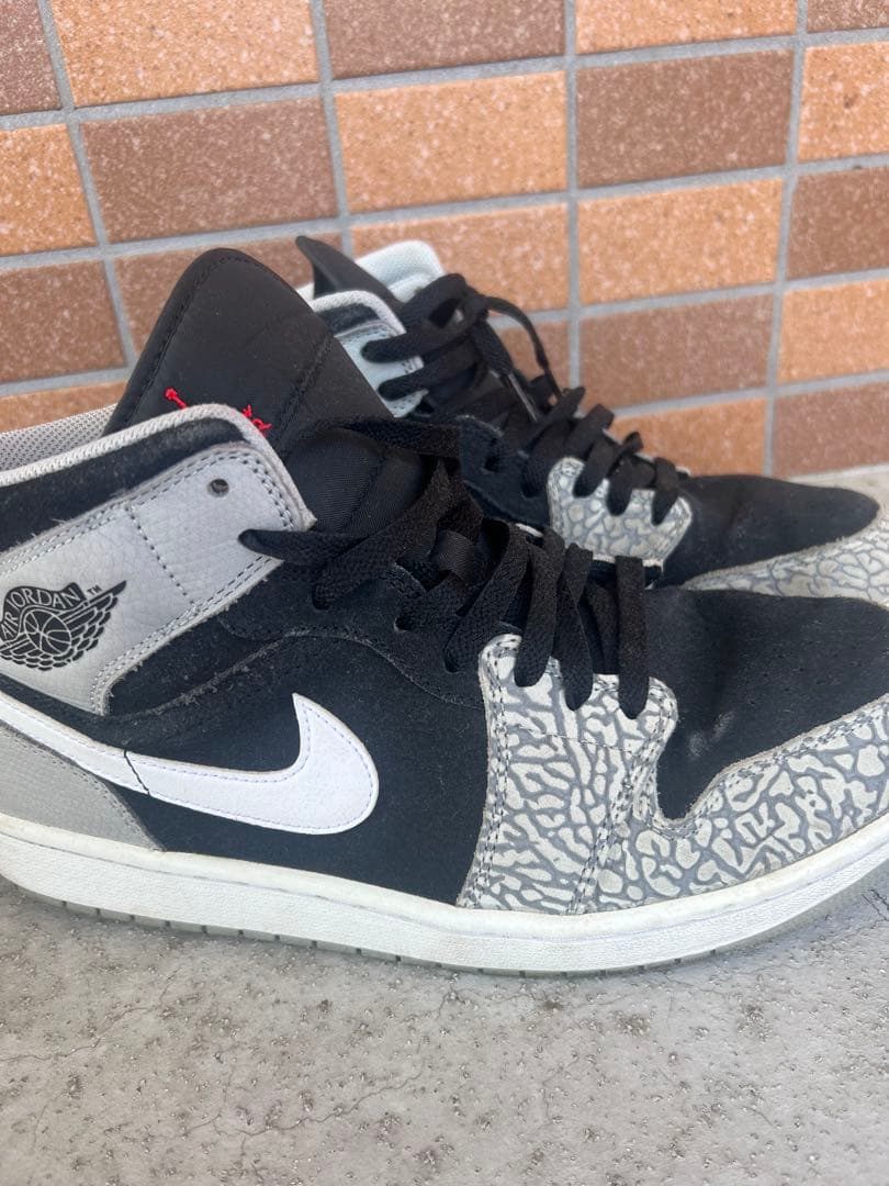 Air Jordan 1 MID SE Black/University箱あり