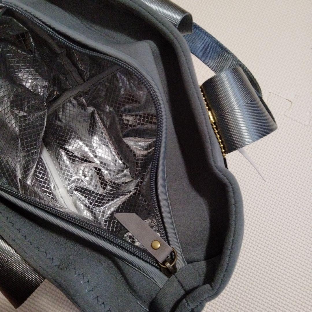 新品未使用タグ付き　holms ホルムズ　おしゃれトートバッグ　グレー　水筒　傘