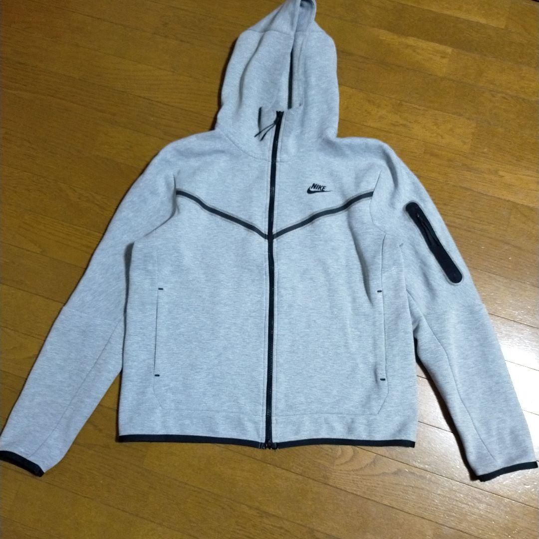 Nike テックフリース セットアップ レディース L、メンズ М相当