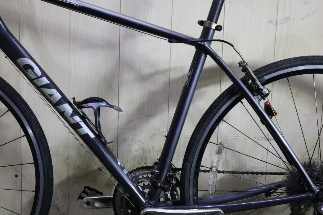 GIANT ESCAPE R3 700C アルミ24速500mm GREYクロス