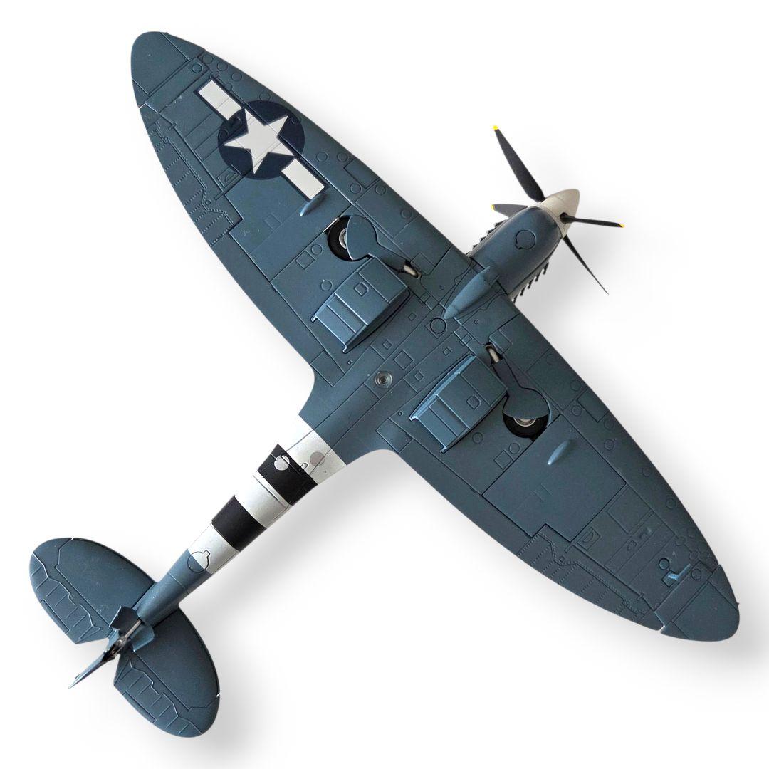 HM 1/48エアパワーシリーズ HA7606 スピットファイアPR.Mk.XI