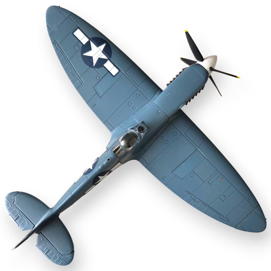 HM 1/48エアパワーシリーズ HA7606 スピットファイアPR.Mk.XI