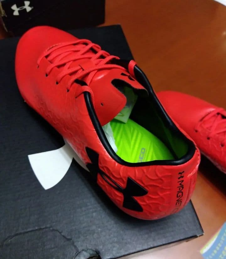 アンダーアーマーUA マグネティコ プロ FG　サッカースパイク サイズ26cm