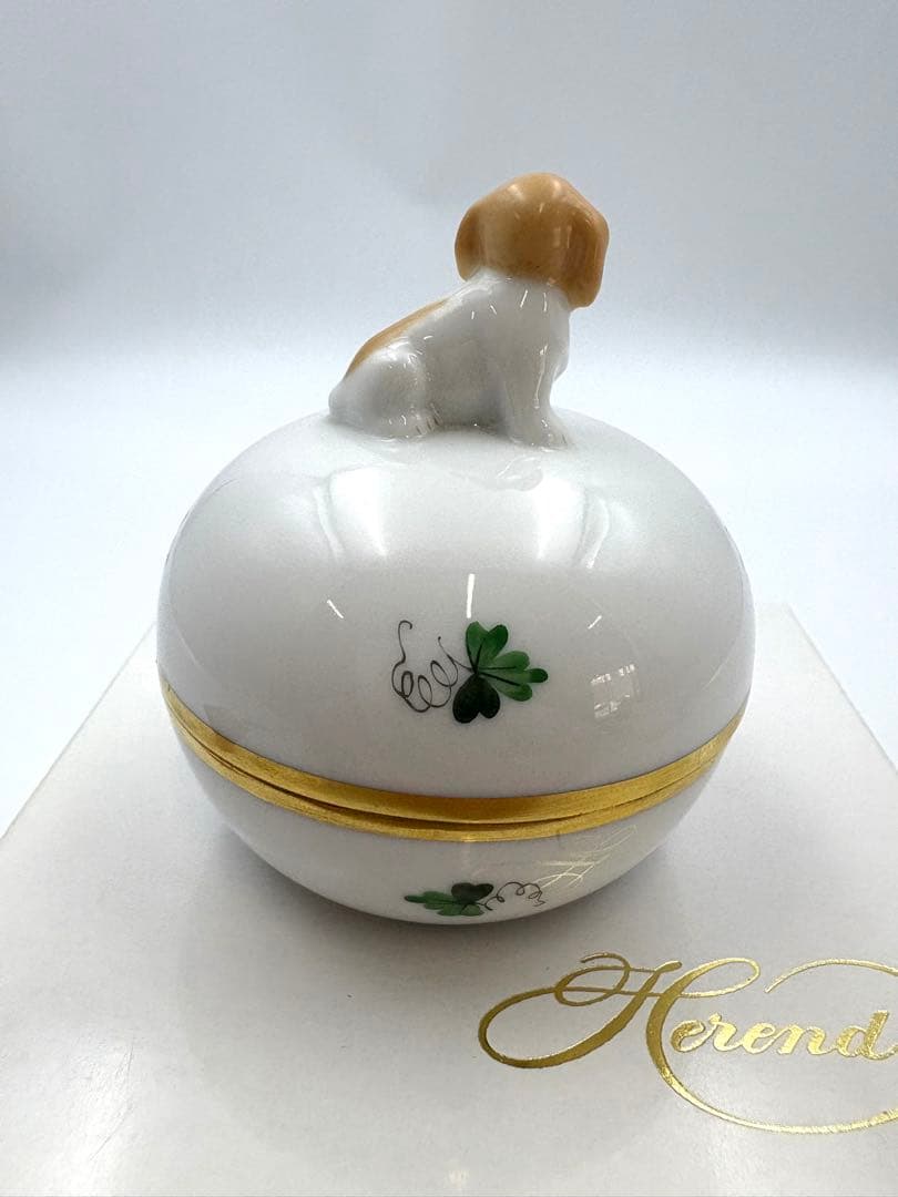 未使用保管品　ヘレンド ウィーンの薔薇　犬　ミニ　小物入れ ボンボニエール　箱付