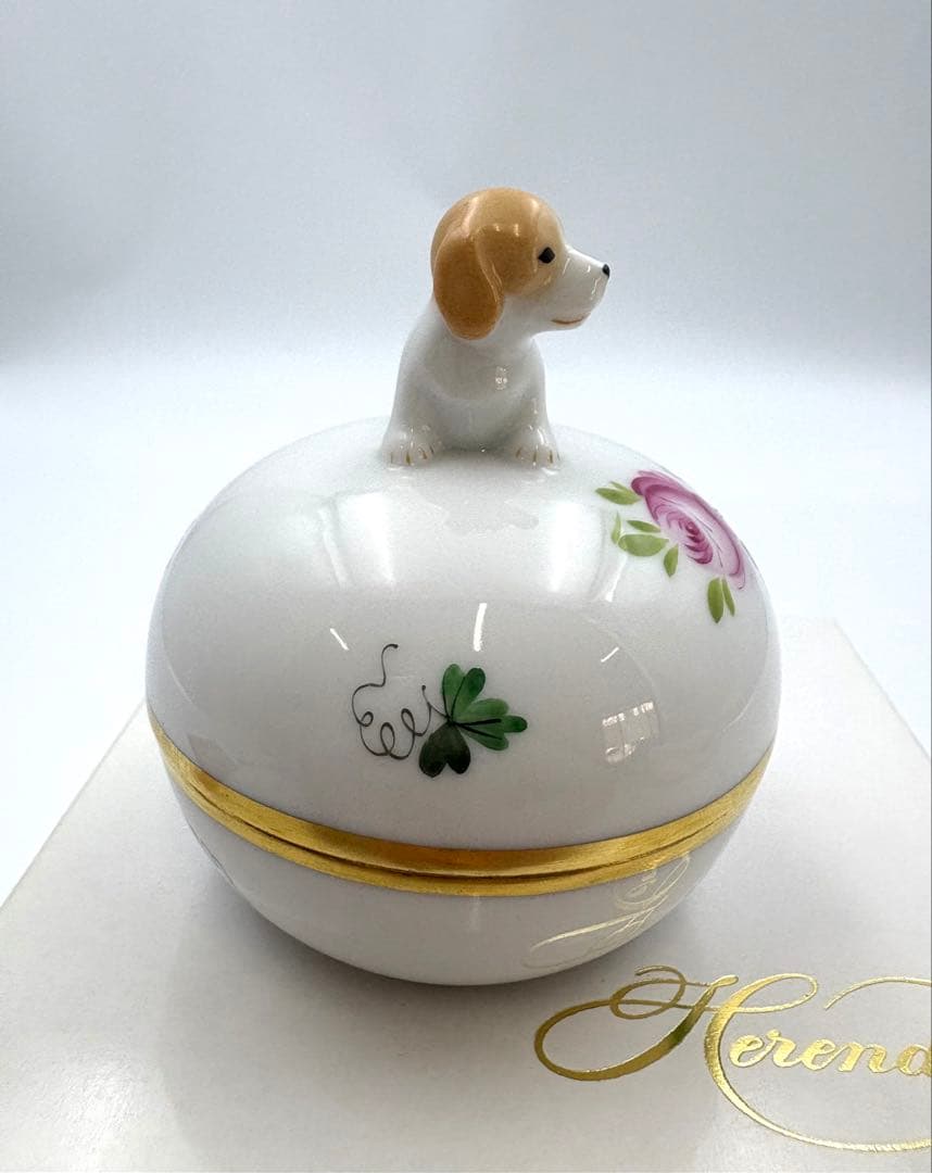 未使用保管品　ヘレンド ウィーンの薔薇　犬　ミニ　小物入れ ボンボニエール　箱付