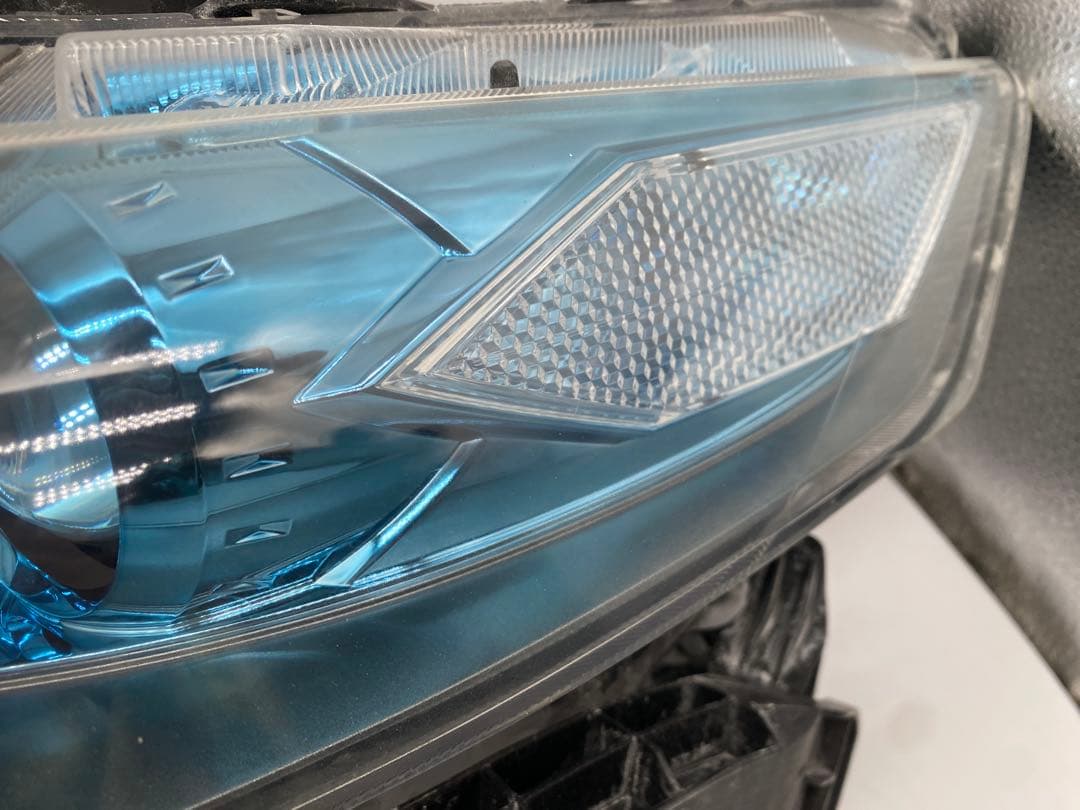 ホンダ インサイト ZE2 ZE3 純正 ヘッドライト 左右セット プロジェクタ