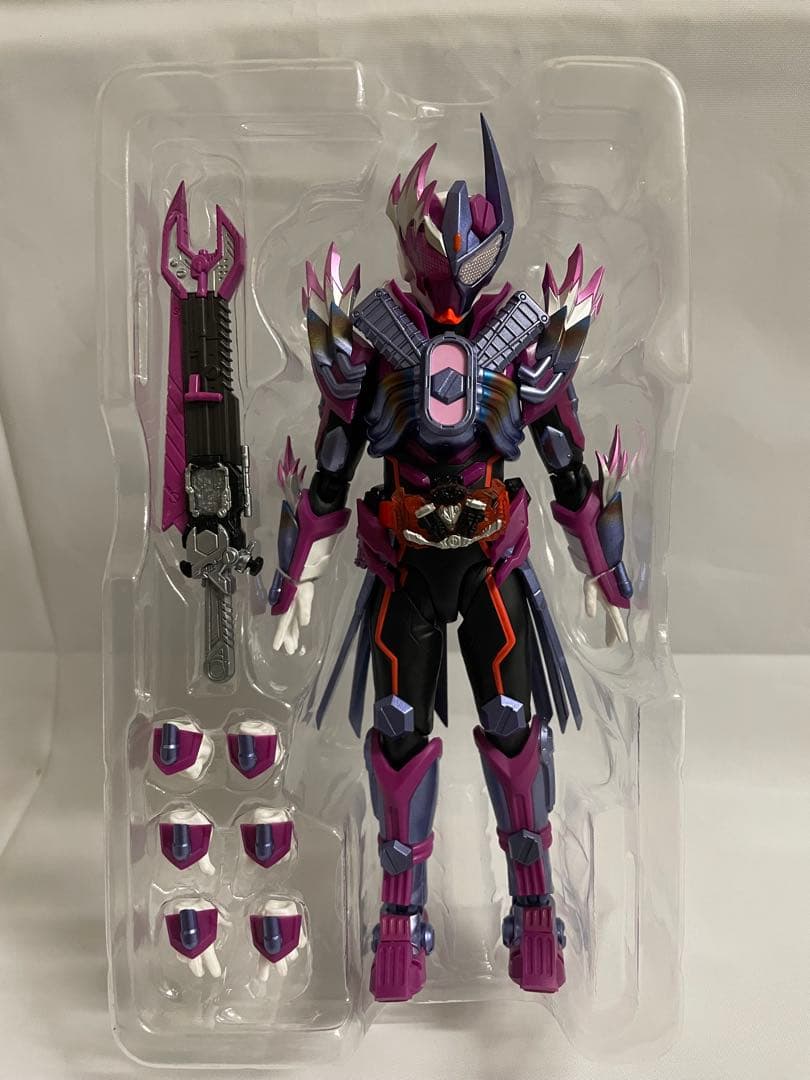 SHFiguarts 仮面ライダー ヴァルバラド