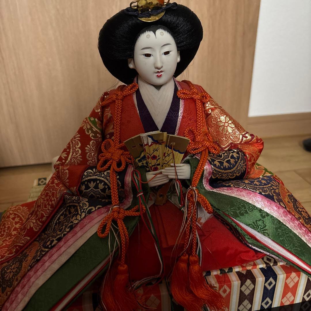 レトロ伝統的な雛人形セット