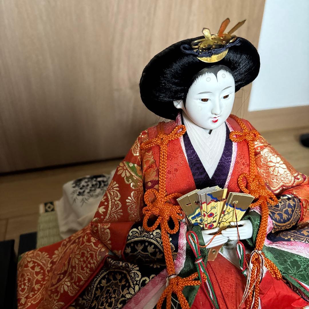 レトロ伝統的な雛人形セット