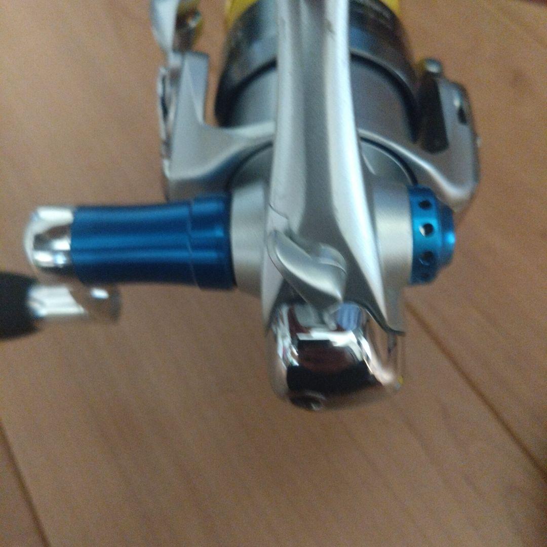【最終値下げ】ダイワ04ルビアス2500　替スプール付き