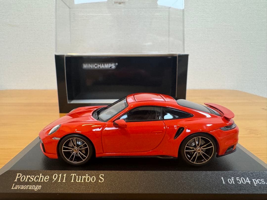 【MINICHAMPS】限定504台Porsche 911 Turbo S