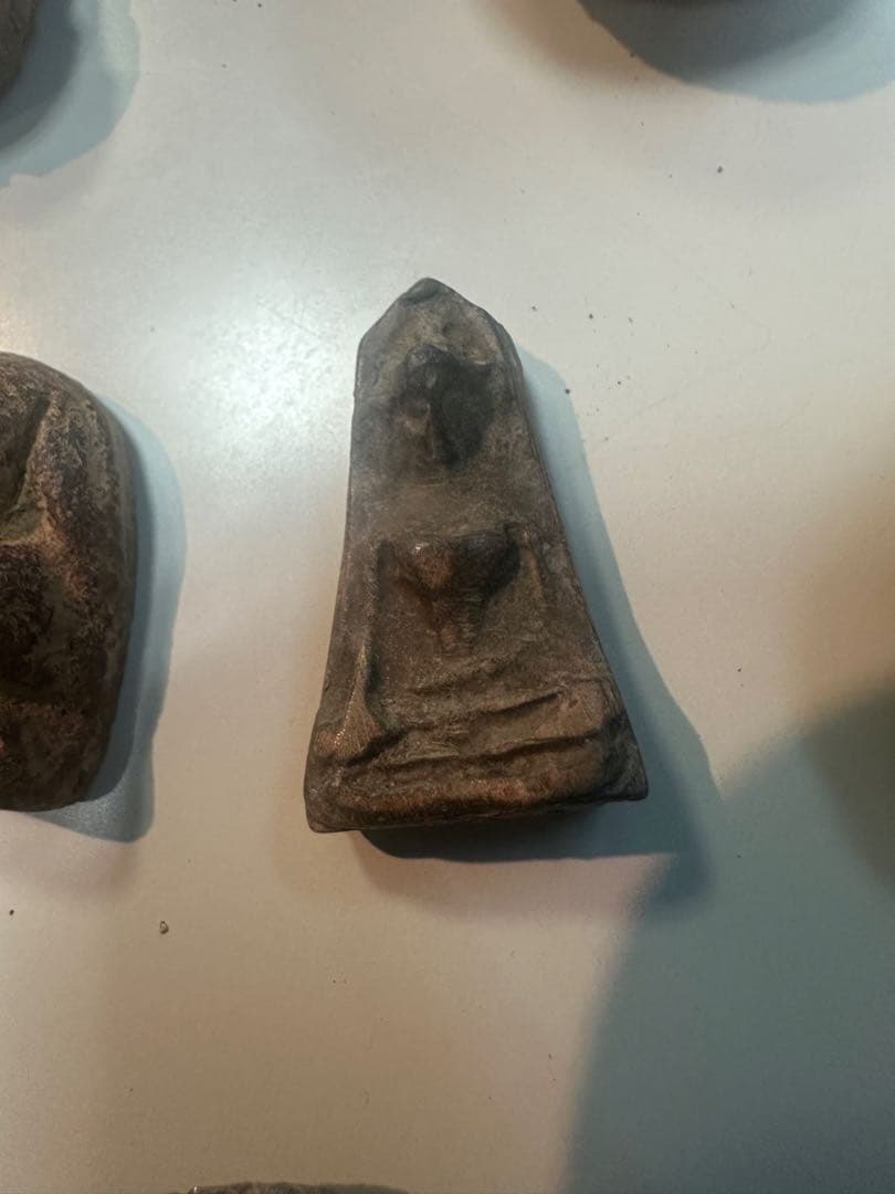 タイ お守り プラ・ルアン(プラクルアン)仏像 まとめて 陶製 金属製