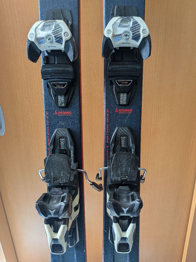 スキー ATOMIC VANTAGE 90TI 169cm R17.6m