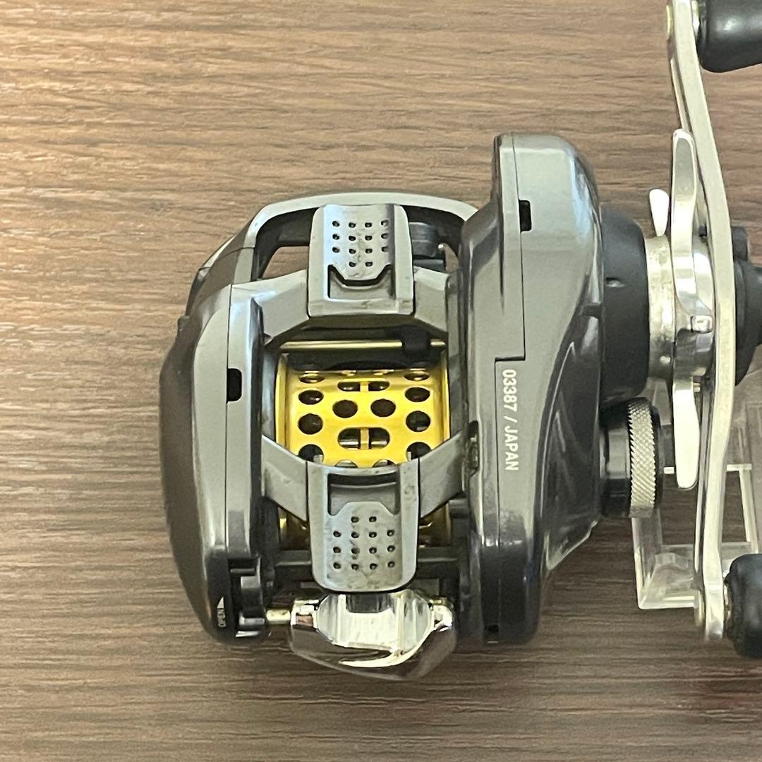 シマノ　15アルデバラン　51HG　左ハンドル　夢屋シャロースプール付