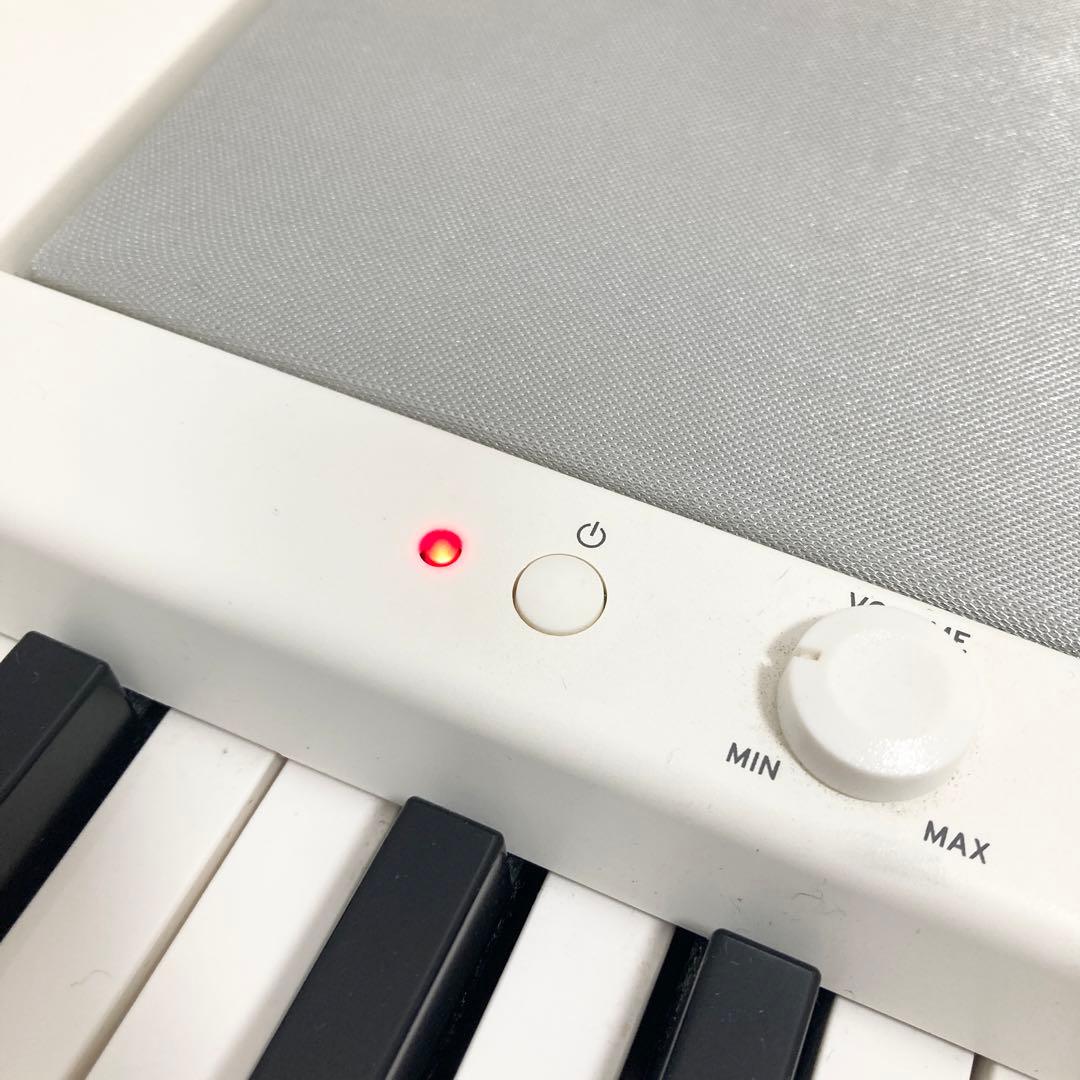 KORG コルグ 電子ピアノ B1 88鍵盤 ホワイト 2017年製