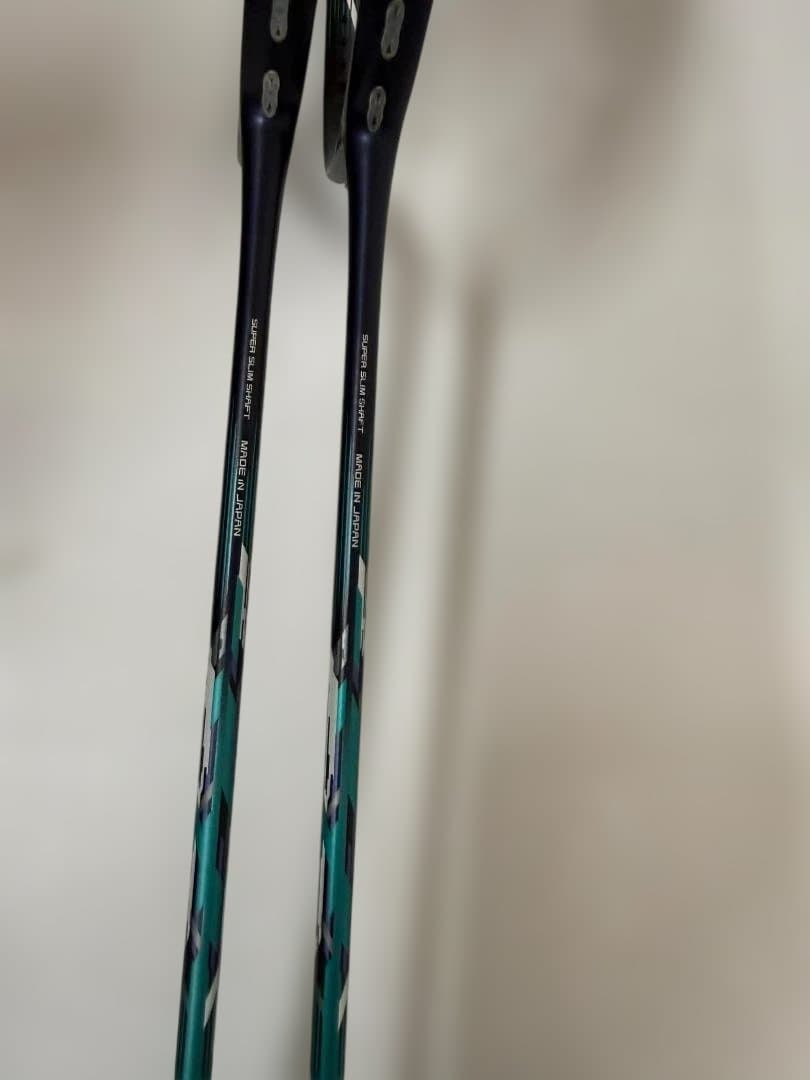 YONEX ナノフレア700 4U5 バドミントンラケット 2本