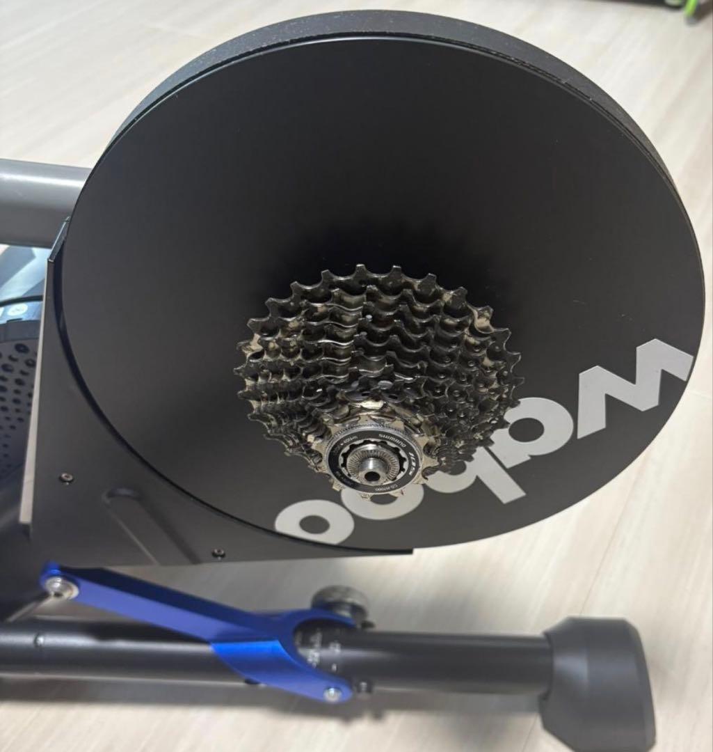 WAHOO KICKR V4 【中古、AXIS】